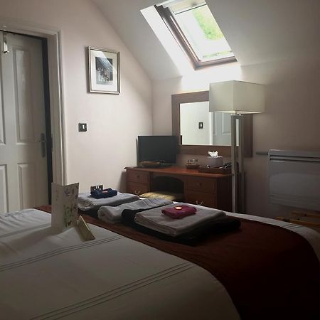The Lyn Valley Guest House Линтон Экстерьер фото