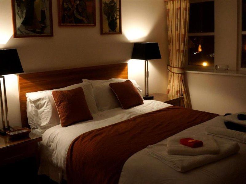 The Lyn Valley Guest House Линтон Экстерьер фото
